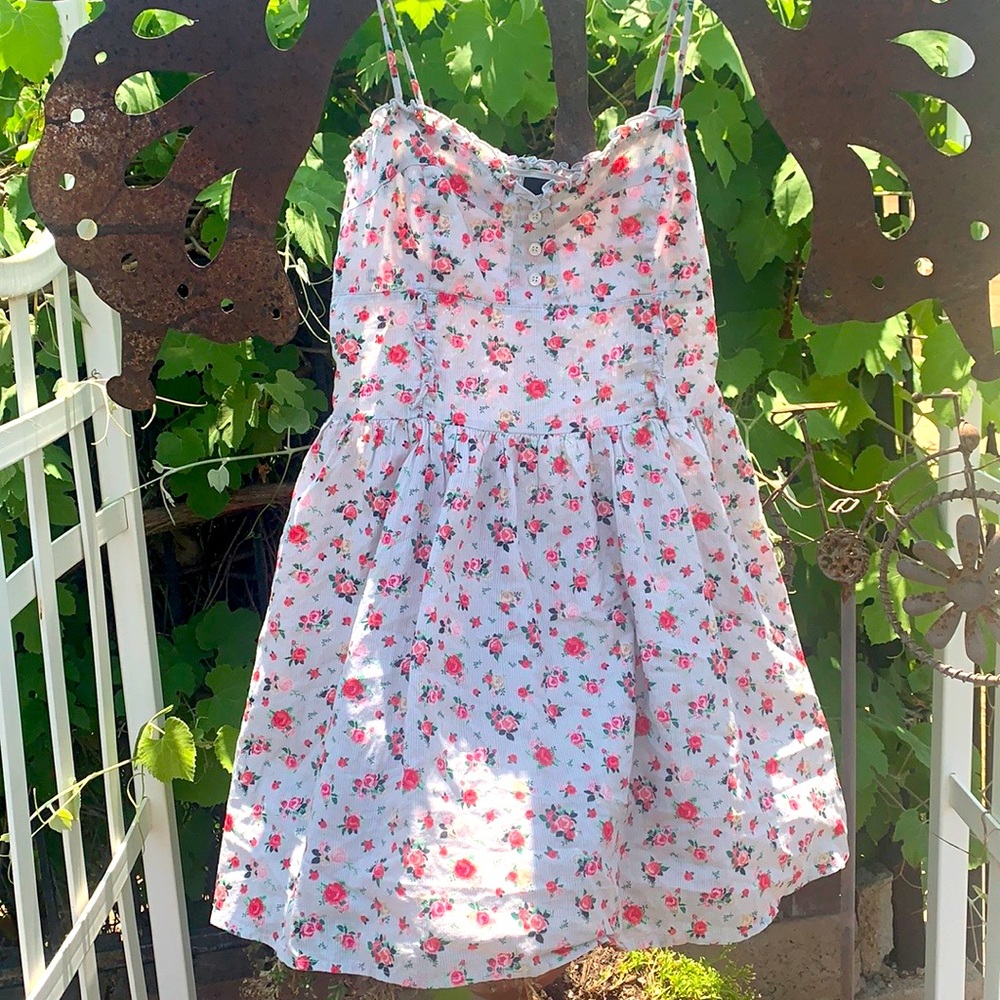 Cute floral mini dress